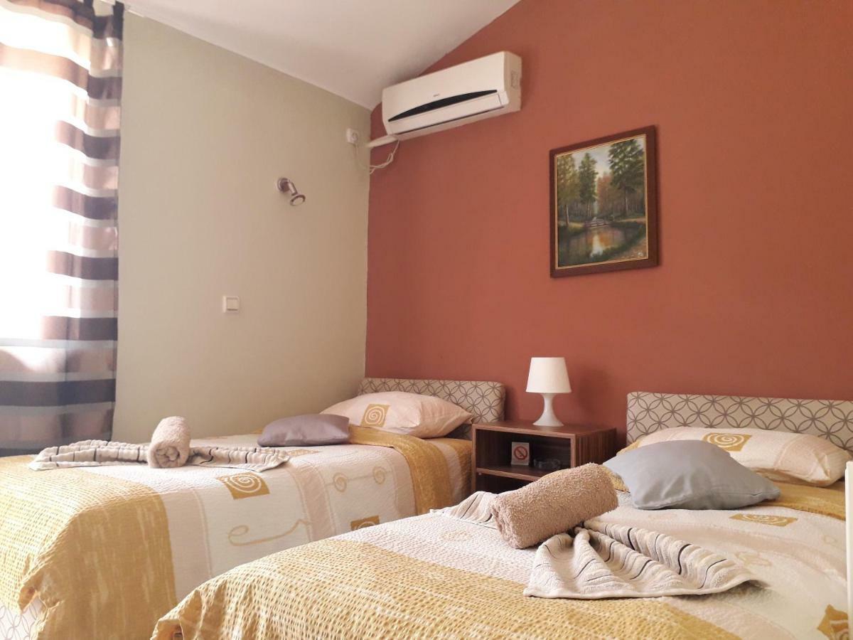 B&B Bebinac Leskovac  Kültér fotó