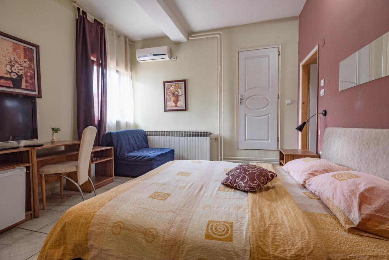 B&B Bebinac Leskovac  Kültér fotó